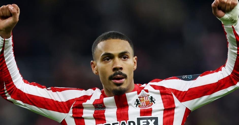 记者：埃弗顿和诺丁汉森林问价桑德兰前锋伊西多尔